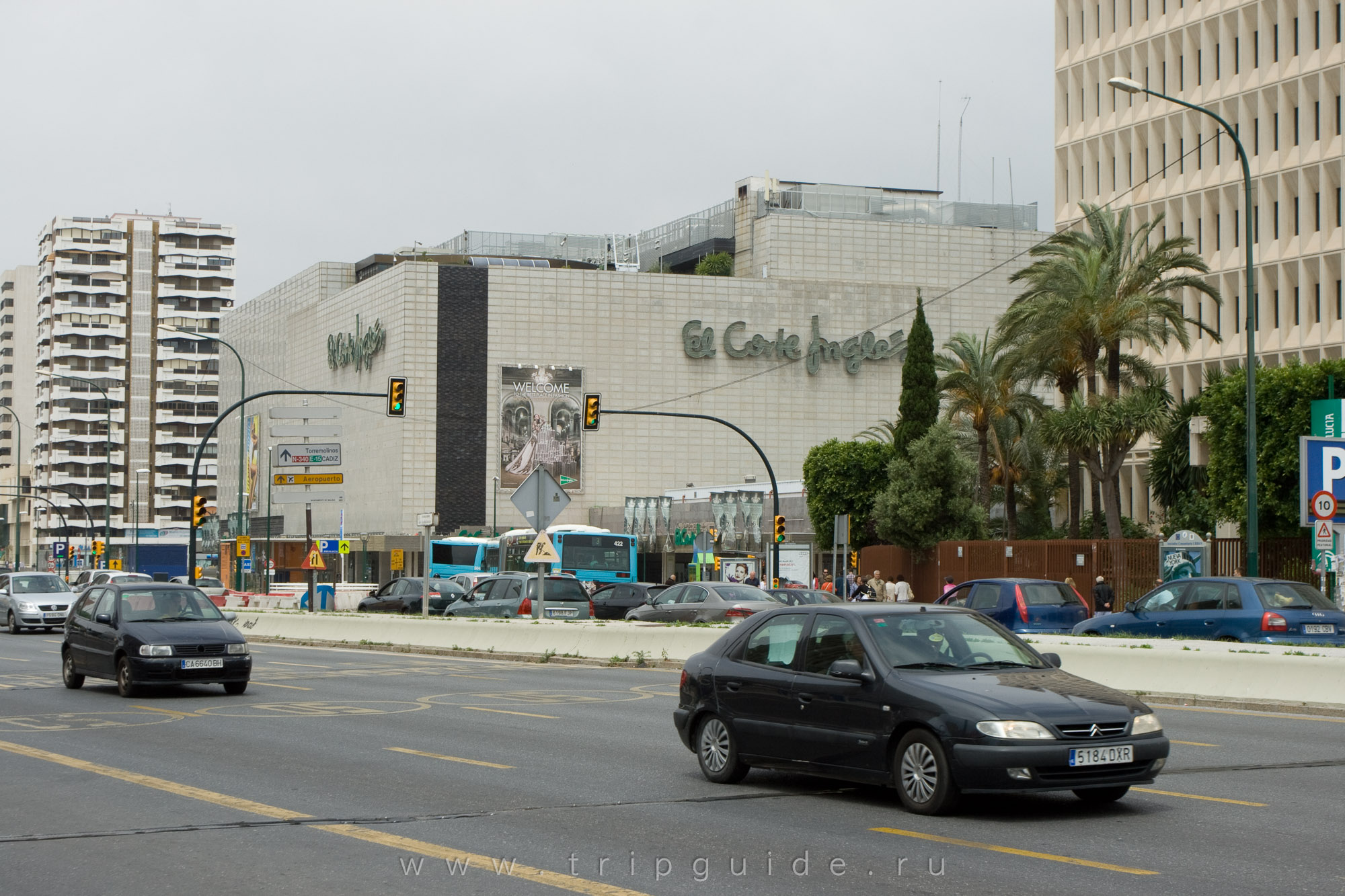 Торговый центр El Corte Ingles в Малаге Торговый центр El Corte Ingles в Малаге