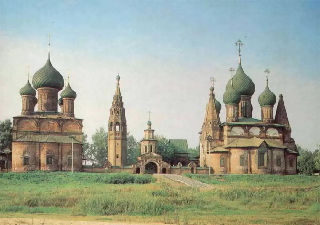 Ярославль, ансамбль в Коровниках Ярославль, ансамбль в Коровниках
