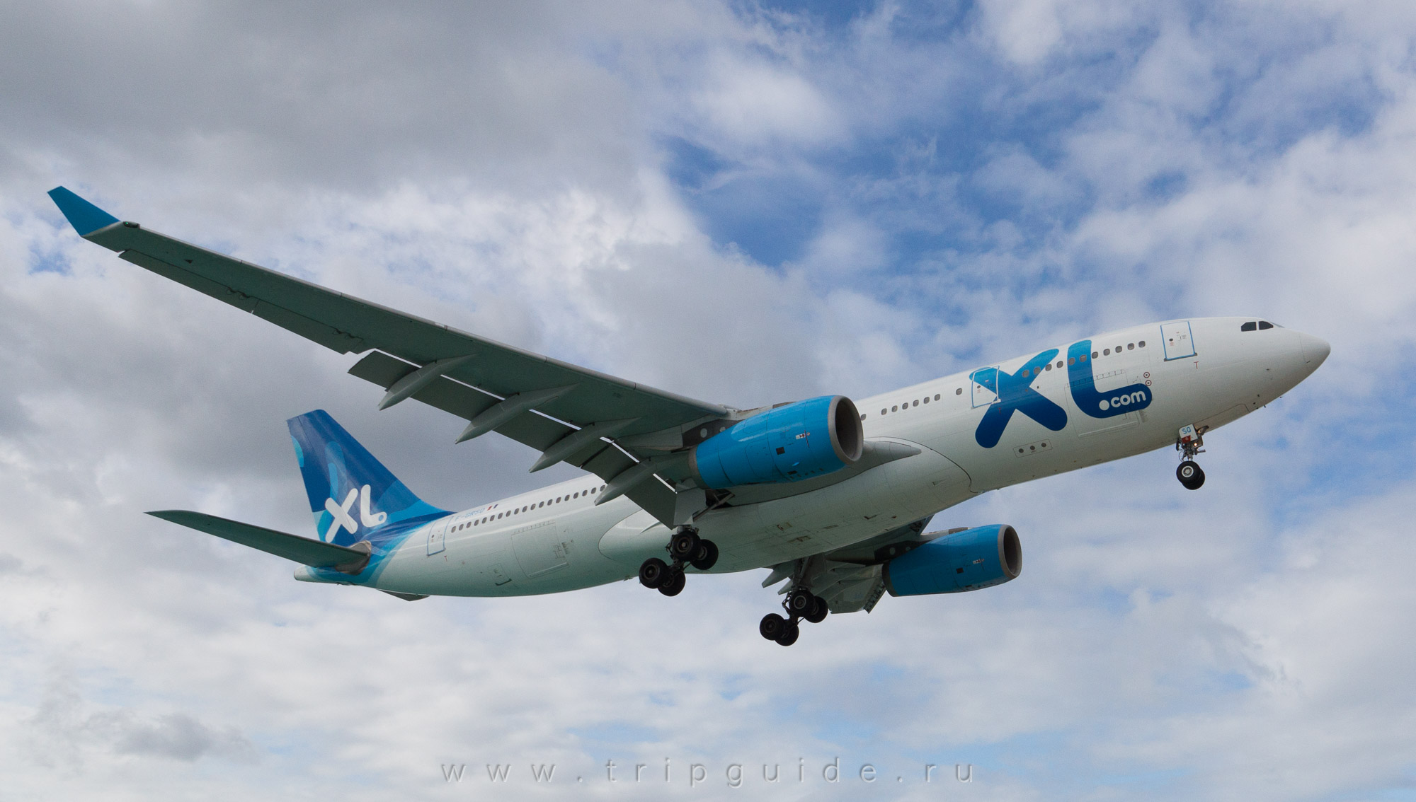 Самолет Airbus A330-243 авиакомпании XL, бортовой номер F-GRSO Самолет Airbus A330-243 авиакомпании XL, бортовой номер F-GRSO